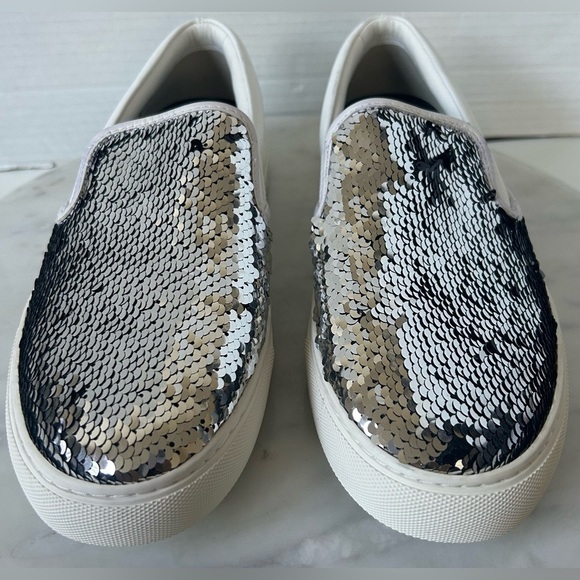 TORY BURCH CARTER FLIP SEQUINED SLIP ON SNEAKERS Sz. 9. SILVER/BLACK. LIKE NEW - Picture 5 of 10